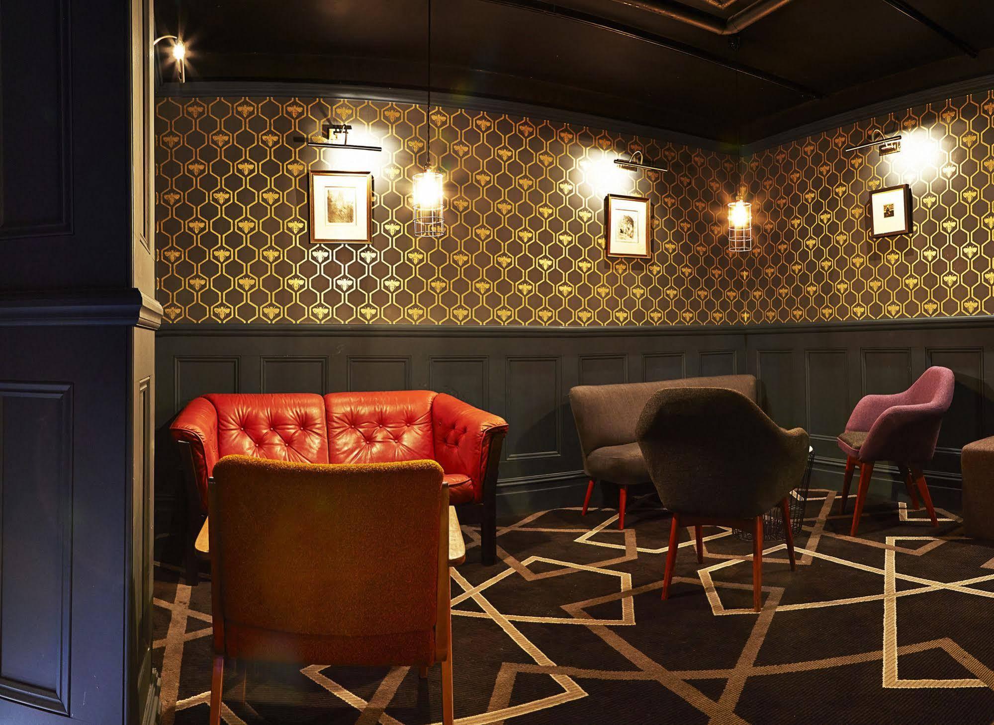 Hertford House Екстериор снимка