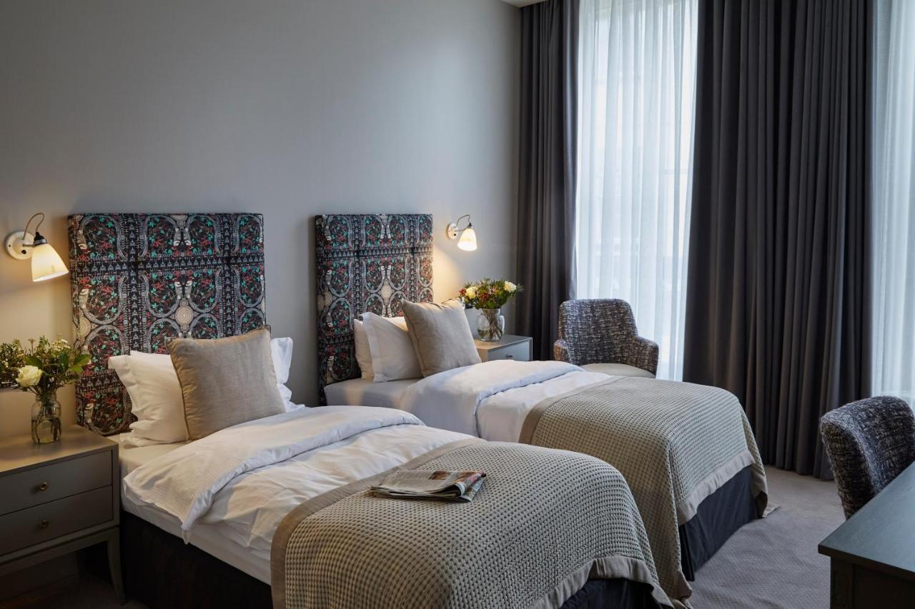 Hertford House Екстериор снимка